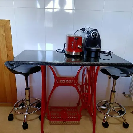 La Casa Nyaraló *
